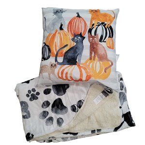 Sara B cat pumpkin fall pillow & throw blanket bundle pillow warm halloween